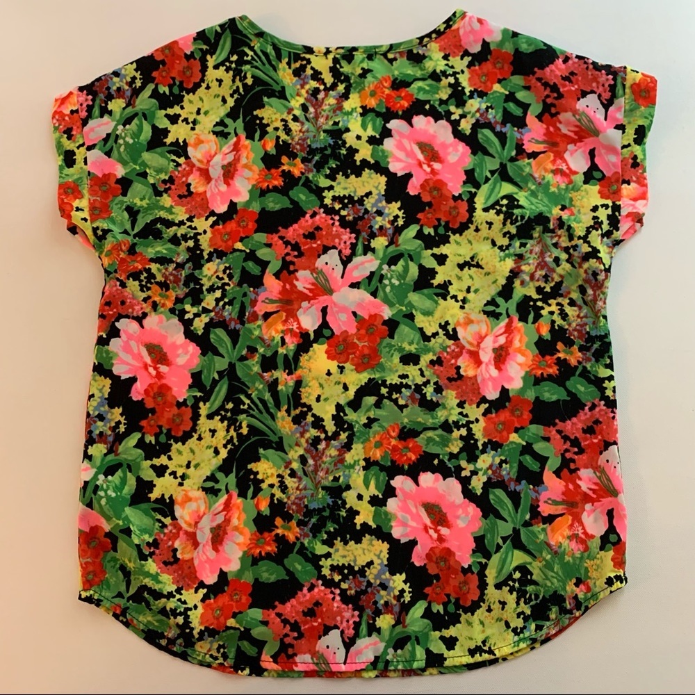 Soprano SS Blouse Floral Print Girls Sz M